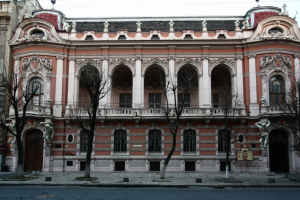Директор львівського Будинку вчених, де проходила скандальна вечірка блогерів, помер під час візиту до мерії