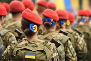 Військовий облік жінок: Зеленський просить міністра оборони скоротити список професій