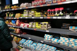 Самые необходимые продукты могут пропасть из продажи: В "АТБ" сделали заявление