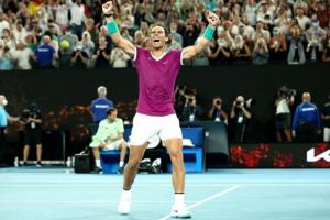 Рафаель Надаль переміг росіянина та з рекордом виграв Australian Open-2022