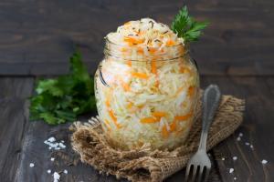 Квашеная капуста в собственном соку: самый простой и вкусный рецепт