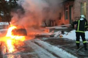 У Сєвєродонецьку знову сталося загоряння автомобіля (відео)
