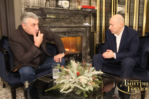 "Я – лох звичайний, а ти – лох конкретний": Комаровський і Гордон знову обговорили свою підтримку Зеленського