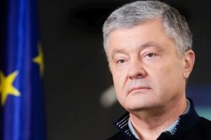Порошенко ответил на предложение Путина предоставить ему политическое убежище в России