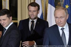 Макрон поговорив з Путіним та Зеленським про деескалацію: дипломатія переможе?