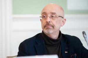 Резников заявил, что Россия пока не сформировала ударную группировку у границ Украины