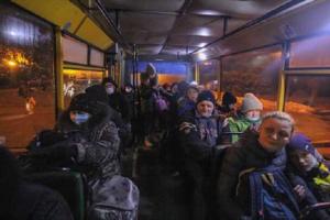 "Эвакуированные" в Россию жители ОРДЛО уже двое суток находятся без еды и сна в неотапливаемых автобусах, - Денисова