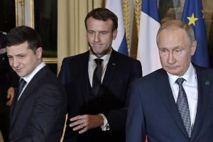 "Подобається, не подобається - терпи, моя красуня": Путін фамільярно звернувся до українського керівництва, Зеленський відповів