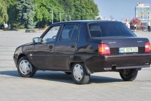 В Україні почали випускати електромобілі на базі ЗАЗ "Таврія" і "Славута" (відео)