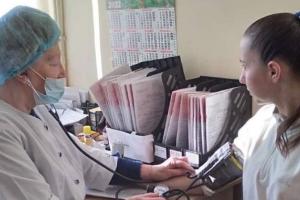 На Луганщине врач-акушер получила ранения во время приема родов