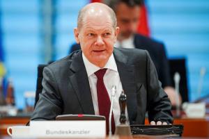 Шольц сообщил Зеленскому, что Германия готова выступить гарантом безопасности Украины