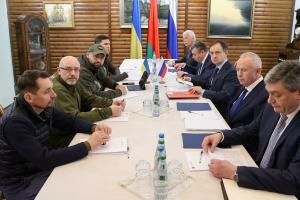 Завершився третій раунд українсько-російських переговорів: Подоляк розповів про підсумки
