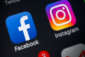 В россии Facebook и Instagram признали "экстремистскими" и запретили