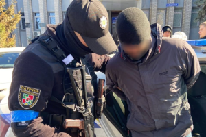 В Лисичанске задержали вероятного диверсанта: ошивался возле военной техники
