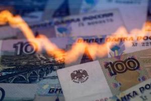 Россия объявила дефолт по внешнему долгу, - CNN