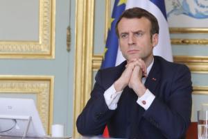 Макрон не смог назвать войну геноцидом и заявил, что украинцы и россияне - "братья"