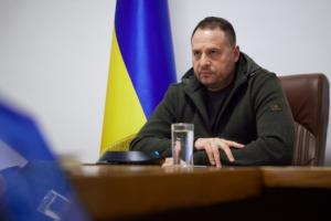 У Зеленского на столе уже лежит план экономического возрождения Украины, - Ермак