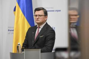 Кулеба вимагає від G7 руйнівних санкцій проти РФ за масові вбивства в Бучі