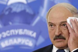 Лукашенко активно ведет сепаратные переговоры с Западом, - Арестович