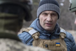 Киев подвергся обстрелам, взрывы прогремели на окраине столицы