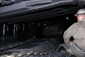 На Донетчине более сотни шахтеров заблокированы под землей из-за обесточивания