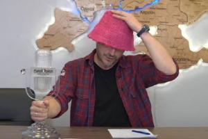 ​​Kalush Orchestra продали хрустальный микрофон с Евровидения за 900 тысяч долларов