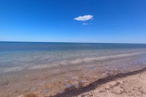 Азовські курорти в окупації: чи є відпочивальники