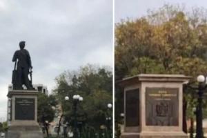 Оккупанты вывезли из Херсона еще один памятник