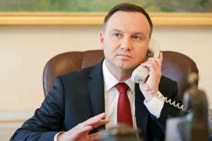 Российские пранкеры позвонили Дуде и выдали себя за Макрона