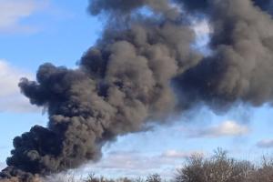 В Белгородской области серьезный пожар: местные власти заявили об обстреле