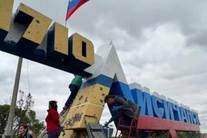 Что творится в Лисичанске: псевдомэр открыл кафе, а за гуманитарку нужно "грызться"