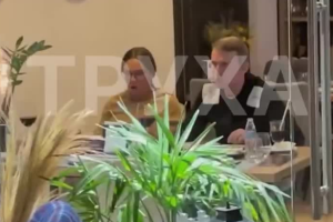 Медведчука з дружиною помітили в окупованому Криму