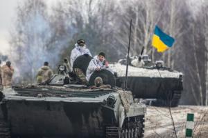 "Громко целый день": Что происходит в Сватово