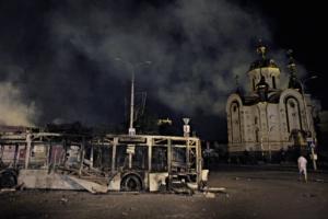 Электротранспорта больше не будет: в оккупированном Краснодоне уничтожили последний троллейбус
