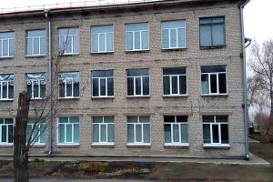 "Проблем ще більше", або Як в холодних школах Лисичанська намагаються організувати навчання