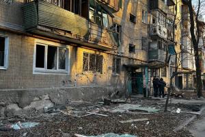 "Цинизм зашкаливает": Как россияне создают себе образ "хороших" в Кременной - видео