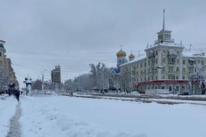 "Танки и ракеты есть, а автобусов, воды и света нет": Снегопад на оккупированной Луганщине вызвал коммунальный коллапс