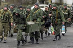 Российских "мобиков" выводят из Беларуси, а новых не завозят: Неужели в России закончились новобранцы
