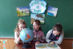 У Лисичанську окупаційна пропаганда розповідає дітям казки про "кримську весну"