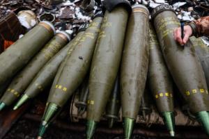 "Снарядний інсульт" вже влітку: Прогноз експертів щодо боєприпасів у Росії