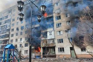 "Намагаються не виходити на вулицю": місцеві повідомляють про часті прильоти в Кремінну