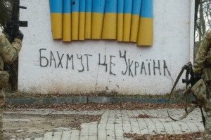 Не залишилось майже нічого: на що окупанти перетворили Бахмут - відео