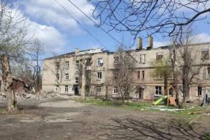 "Проблемы скоро решат": "мэр" Лисичанска посетил город громады