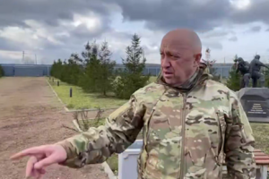 "Вагнерівці" отримають нові боєприпаси та Суровікіна — Пригожин
