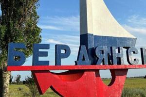 В Бердянске так называемая "власть" угрожает местным жителям - фото