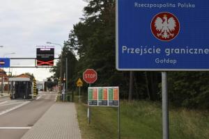 Відзавтра до Польщі не зможуть заїхати автомобілі з російськими номерами