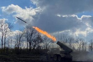 "Окупанти атакували з артилерії та намагались штурмувати": ЛОВА про ситуацію біля лінії фронту