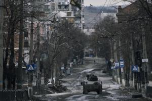 "Уже не в обороне": Оккупанты начали атаковать с новой силой на Бахмутском направлении