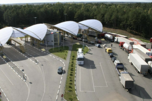 Работу пункта пропуска "Ягодин-Дорогуск" могут снова прекратить: что известно