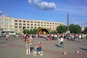 Ремонт для камер: як окупанти намагаються приховати руйнування Сіверськодонецька